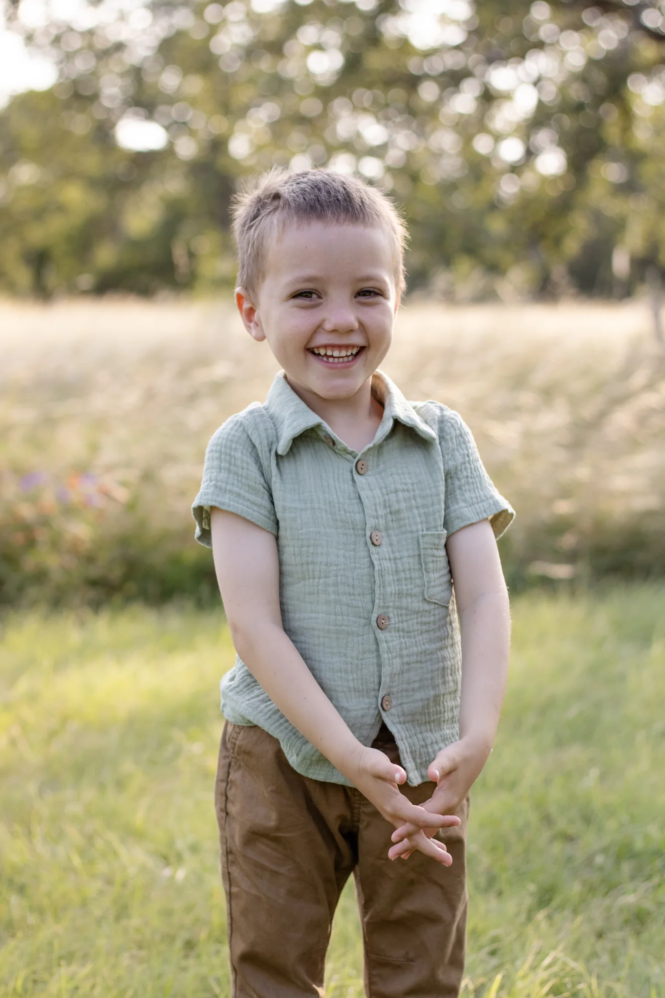A natural childhood portrait from the Elsass family session