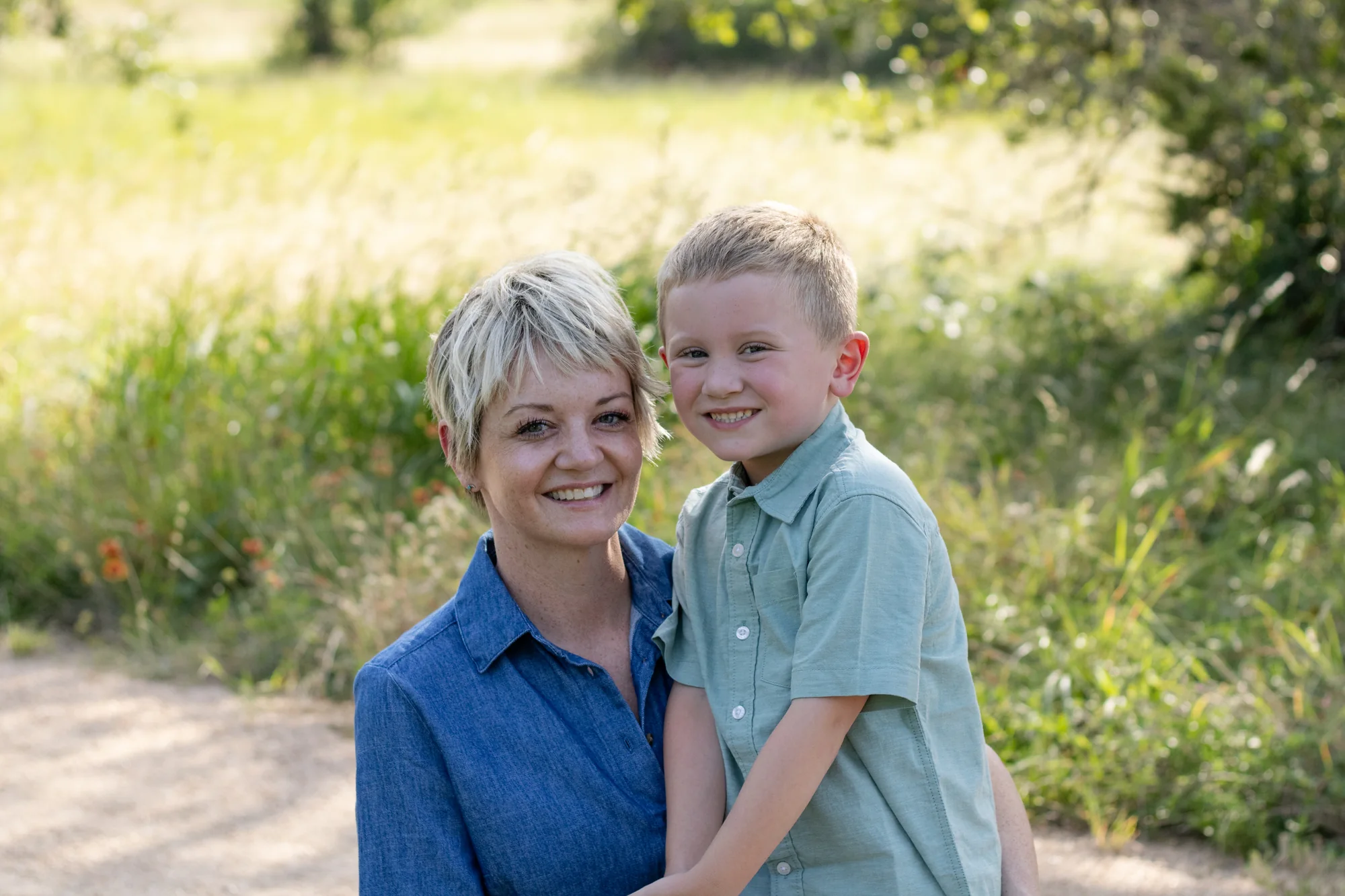A tender moment from the Lauer family session